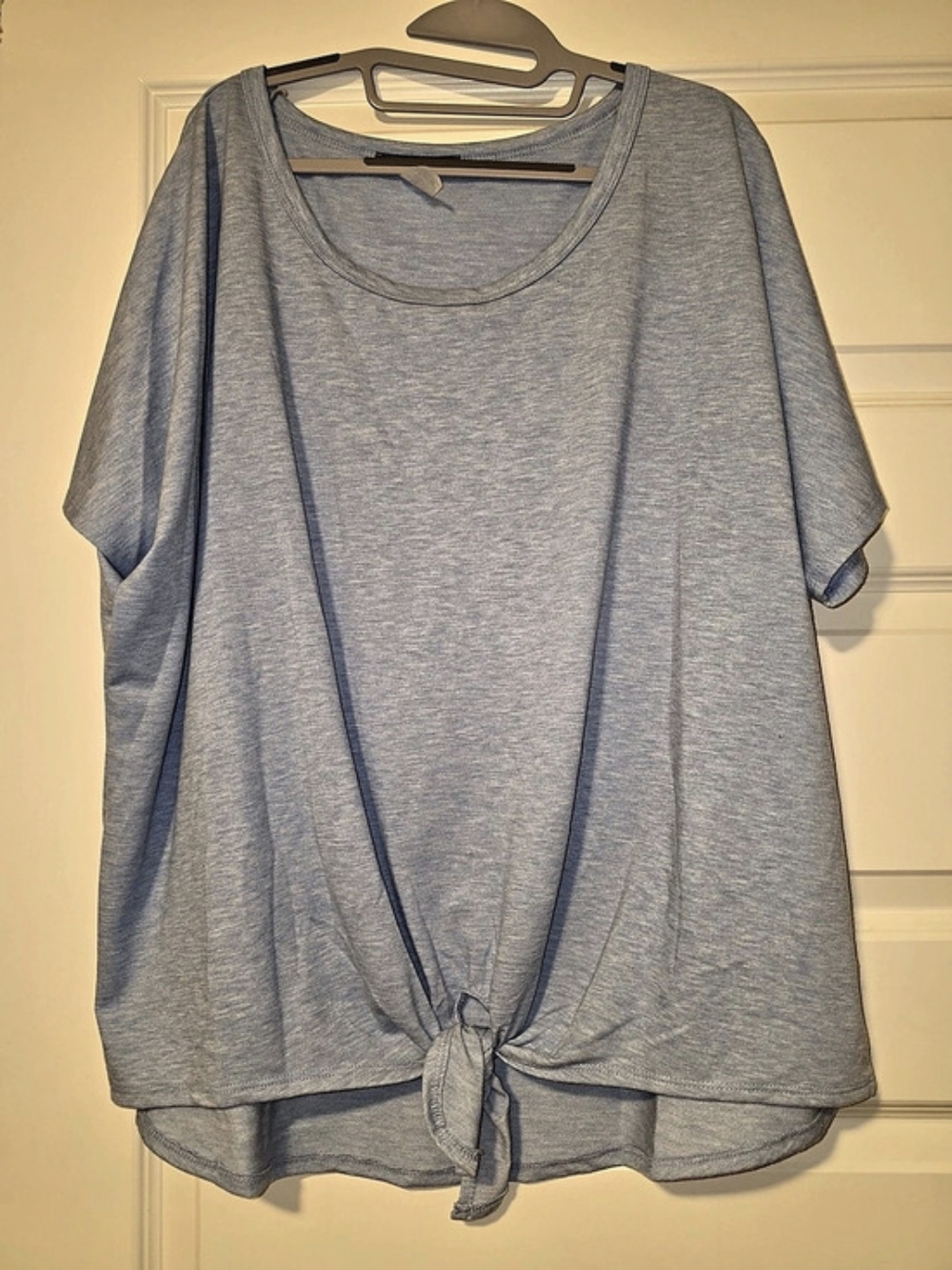 Glitzy Girlz Short Sleeve Front-Tie Top in Blue Size 4XL